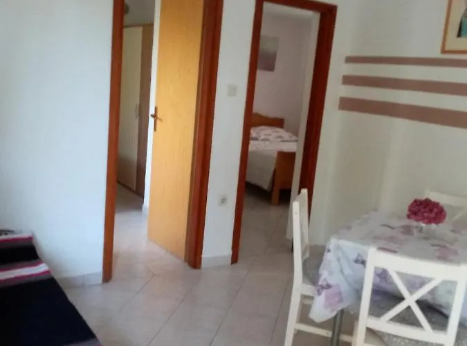 With Parking Space Lopar, Rab - 19896 Apartamento Lopar