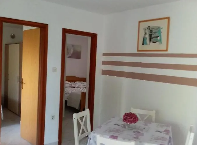 With Parking Space Lopar, Rab - 19896 Apartamento *
