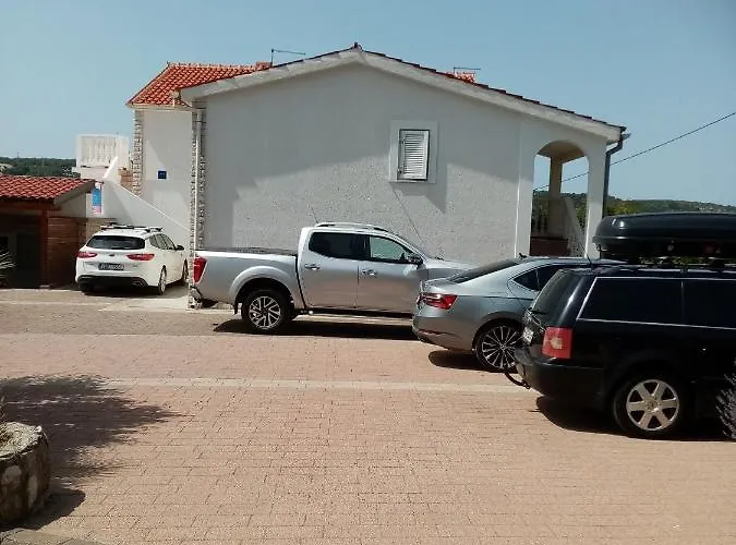 Apartamento With Parking Space Lopar, Rab - 19896 Lopar
