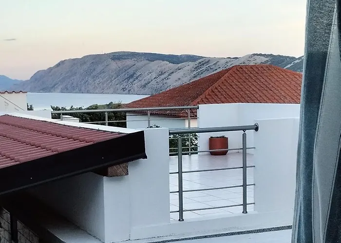 Apartamento With Parking Space Lopar, Rab - 19896 Lopar
